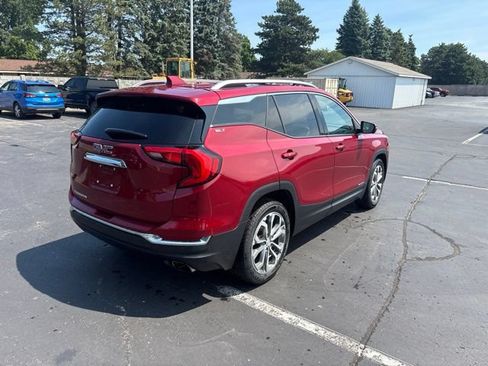 Used 2020 GMC Terrain SLT w/ Preferred Package FWD image 6