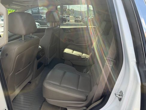 Used 2016 GMC Yukon SLT w/ Open Road Package RWD image 12