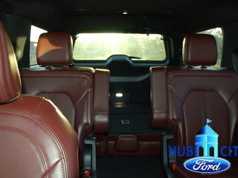 Used 2024 Ford Expedition Limited RWD image 21