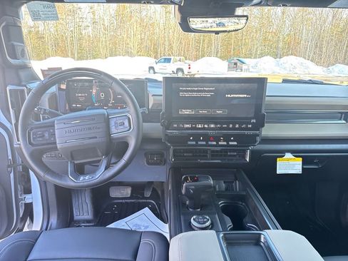 New 2026 GMC Hummer EV 4x4 Crew Cab image 13