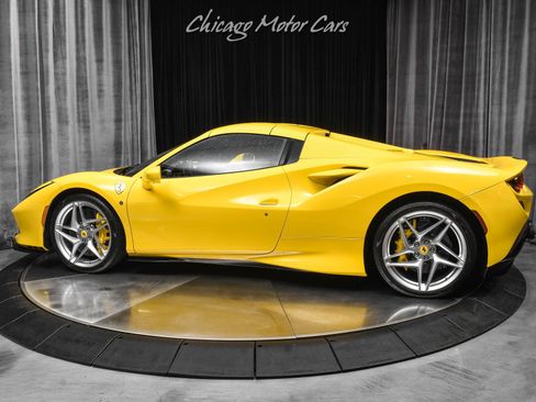 Used 2023 Ferrari F8 Tributo RWD image 37