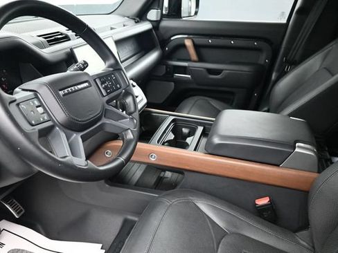 Used 2024 Land Rover Defender 130 X AWD/4WD image 19