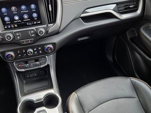 Used 2023 GMC Terrain AT4 w/ Tech Package image 13
