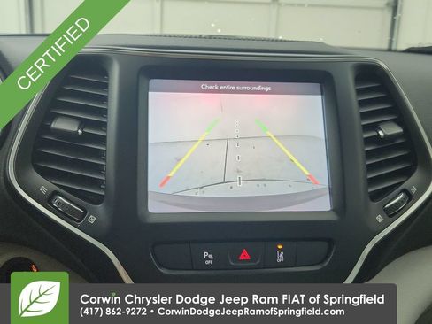 Used 2022 Jeep Cherokee Latitude Lux w/ Sun & Sound Group AWD/4WD image 24