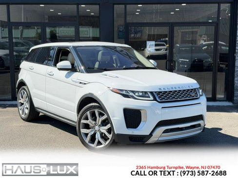 Used 2018 Land Rover Range Rover Evoque Autobiography image 3