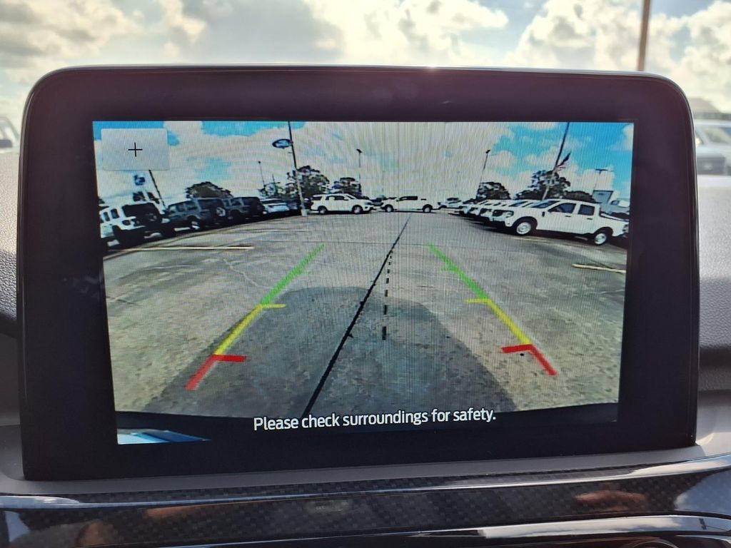 Used 2025 Ford Escape ST-Line Select AWD/4WD image 10