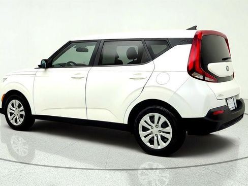 Used 2020 Kia Soul LX FWD image 7