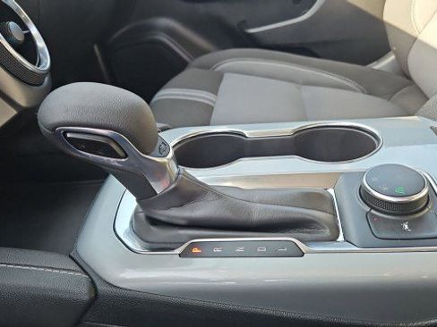 Used 2025 Chevrolet Blazer LT image 15