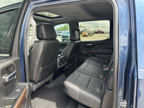 Used 2019 GMC Sierra 1500 SLT w/ SLT Premium Plus Package AWD/4WD image 13