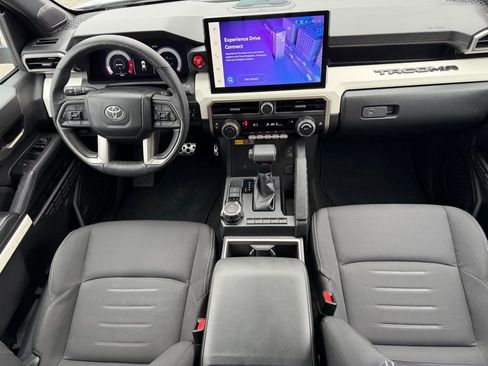 Used 2024 Toyota Tacoma TRD Sport image 21