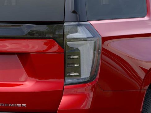 New 2026 Chevrolet Suburban Premier w/ Sun And Tow Package AWD/4WD image 35
