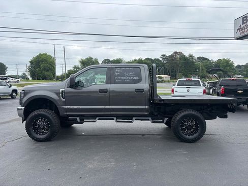 Used 2017 Ford F250 XL w/ Power Equipment Group AWD/4WD image 8