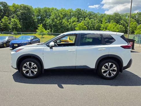 Used 2023 Nissan Rogue SV w/ SV Premium B Package AWD/4WD image 4
