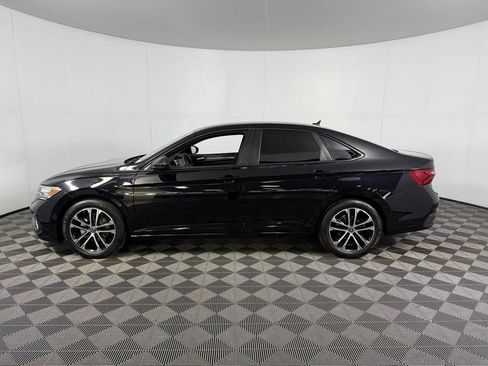 Used 2024 Volkswagen Jetta Sport FWD image 11