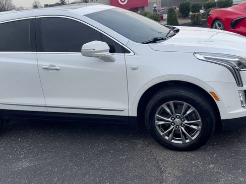 Used 2021 Cadillac XT5 Premium Luxury image 8