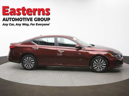 Used 2023 Nissan Altima 2.5 SV image 45