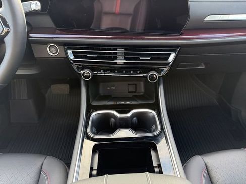 Used 2024 Chevrolet Traverse RS w/ LPO, Floor Liner Package AWD/4WD image 11