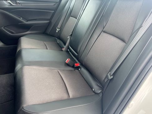 Used 2022 Honda Accord Sport image 14