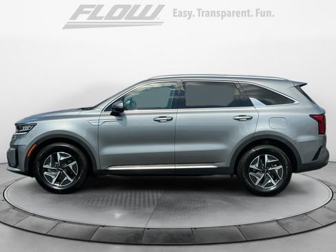 Used 2023 Kia Sorento EX FWD image 5