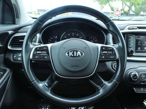 Used 2019 Kia Sorento EX AWD/4WD image 22