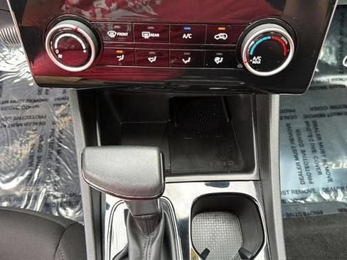 Used 2023 Hyundai Tucson SEL AWD/4WD image 17