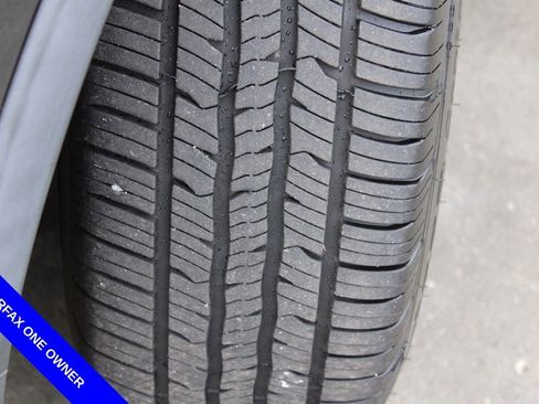 Used 2017 Honda Pilot EX image 13