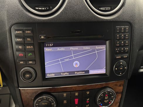 Used 2011 Mercedes-Benz ML 350 2WD image 11