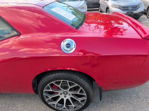 Used 2013 Dodge Challenger R/T Plus RWD image 17