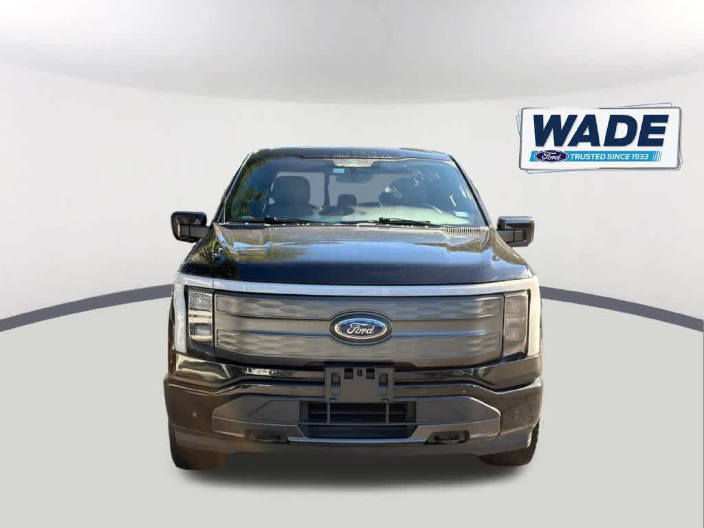 Used 2022 Ford F150 Lightning Lariat AWD/4WD image 2