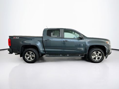 Used 2017 Chevrolet Colorado Z71 AWD/4WD image 10