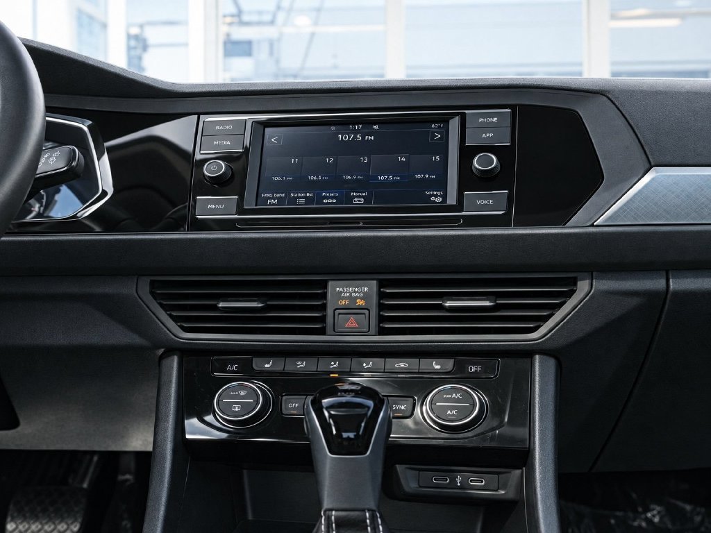 Certified 2023 Volkswagen Jetta SE w/ Panoramic Sunroof Package FWD image 20