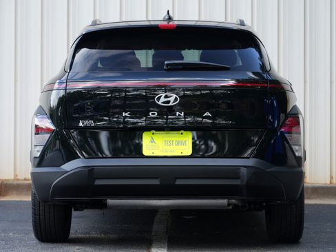 Used 2026 Hyundai Kona SEL Sport FWD image 10