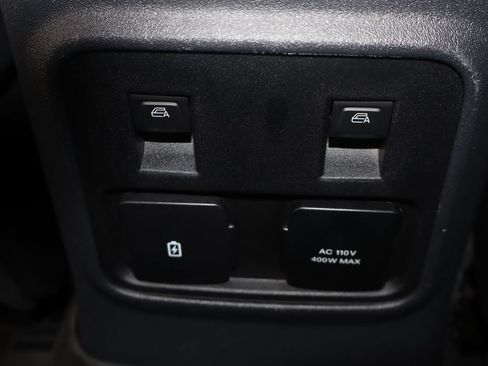 Used 2024 Ford Bronco Outer Banks AWD/4WD image 35
