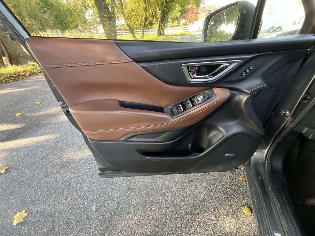 Used 2021 Subaru Forester Touring AWD/4WD image 3