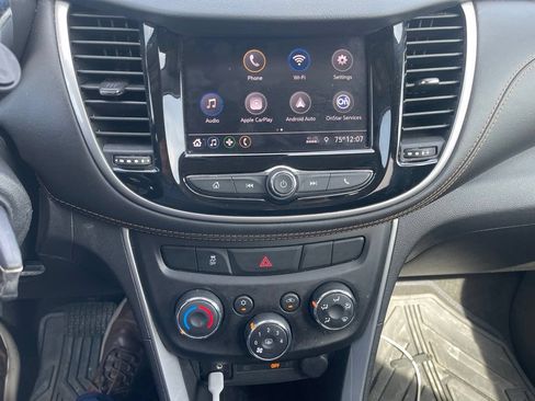 Used 2020 Chevrolet Trax LS w/ Tint and Cruise Package FWD image 17