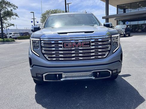 Used 2024 GMC Sierra 1500 Denali w/ Denali Reserve Package AWD/4WD image 8