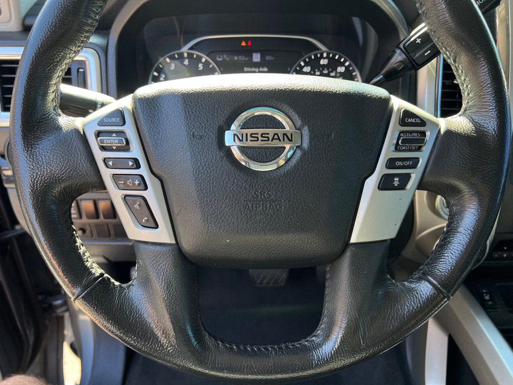 Used 2021 Nissan Titan SV w/ SV Convenience Package AWD/4WD image 32