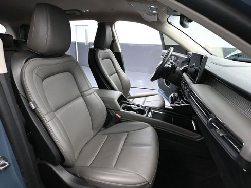 Used 2023 Lincoln Corsair Reserve w/ Jet Appearance Package image 47