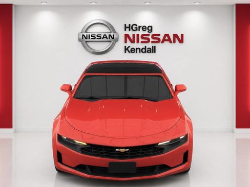 Used 2020 Chevrolet Camaro LT RWD image 5