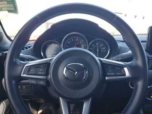 Used 2019 MAZDA MX-5 Miata Grand Touring image 16