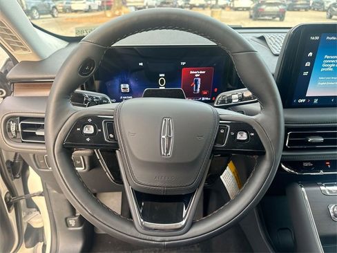New 2026 Lincoln Aviator Reserve image 14