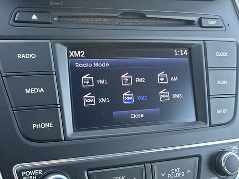 Used 2017 Hyundai Santa Fe Sport image 18