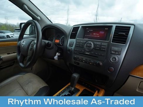 Used 2014 Nissan Armada Platinum w/ Platinum Reserve Package RWD image 28