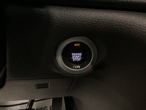 New 2026 Chrysler Pacifica Select image 24