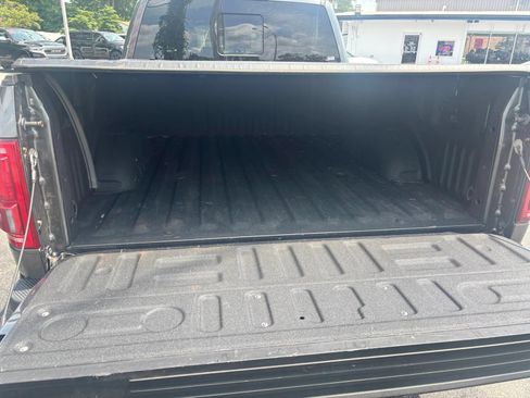 Used 2015 Ford F150 XLT w/ Equipment Group 302A Luxury AWD/4WD image 5