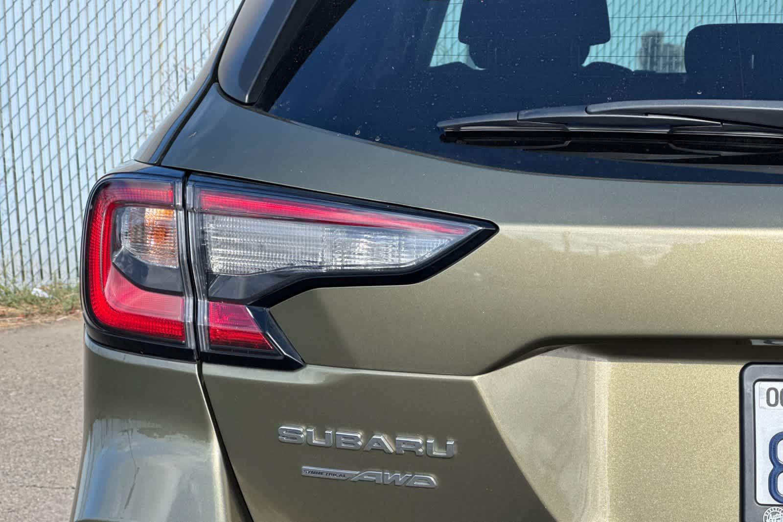 Used 2020 Subaru Outback Premium w/ Popular Package #1 AWD/4WD image 23