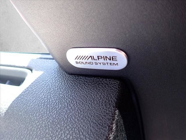Used 2023 Dodge Charger SXT RWD image 13