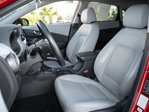 Used 2021 Hyundai Kona Ultimate image 19