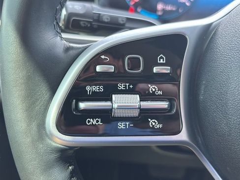 Used 2020 Mercedes-Benz GLE 350 4MATIC image 22