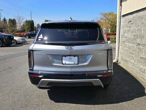 New 2026 Cadillac Vistiq Sport AWD/4WD image 5